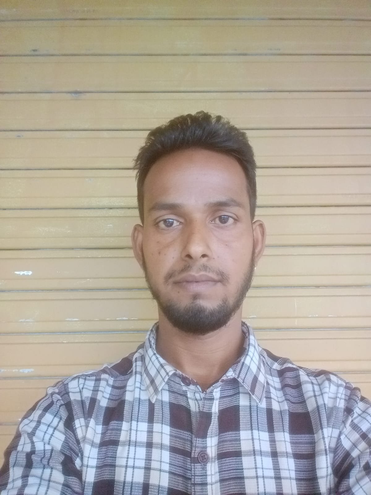 Mr. Khushnasib Alam, owner of Khushan Fabrication